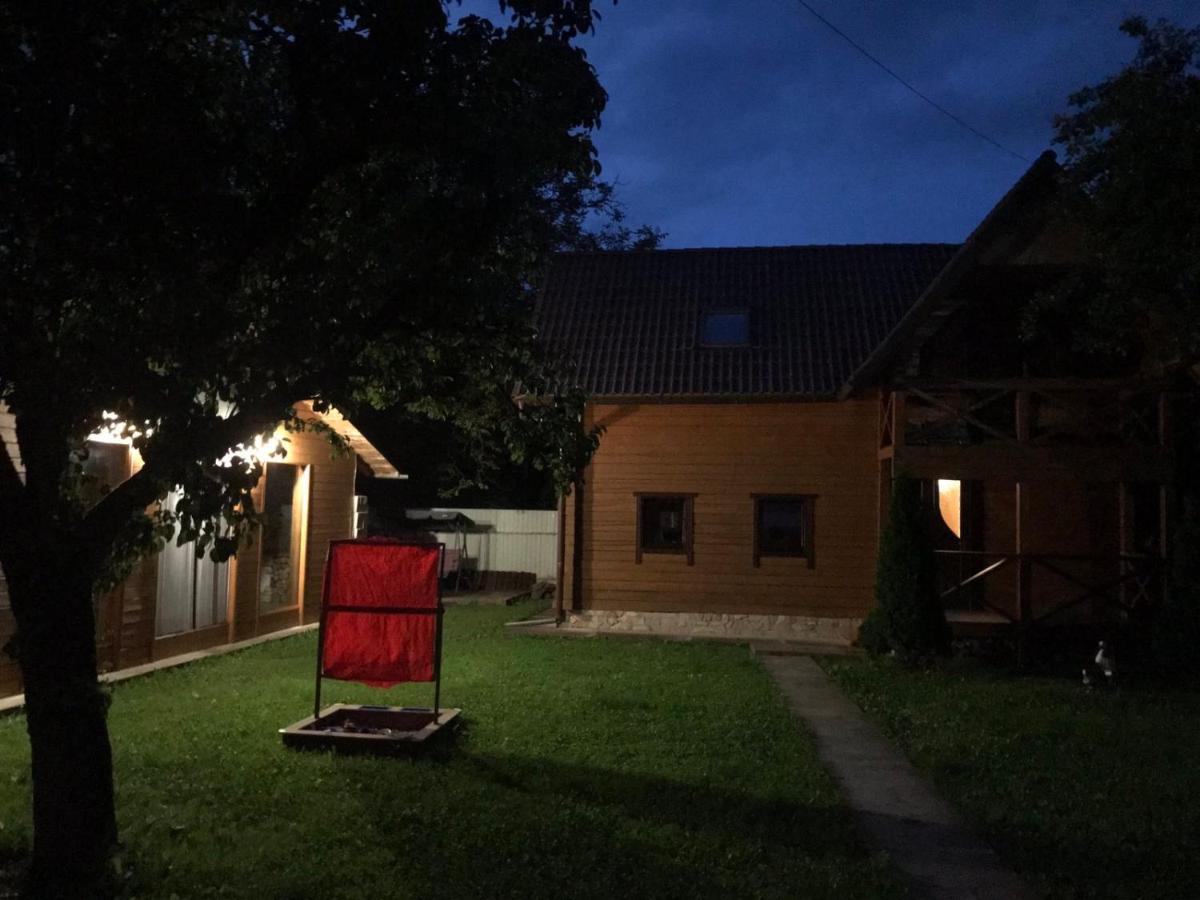 Файна Хижа Mizhhirya  Bagian luar foto